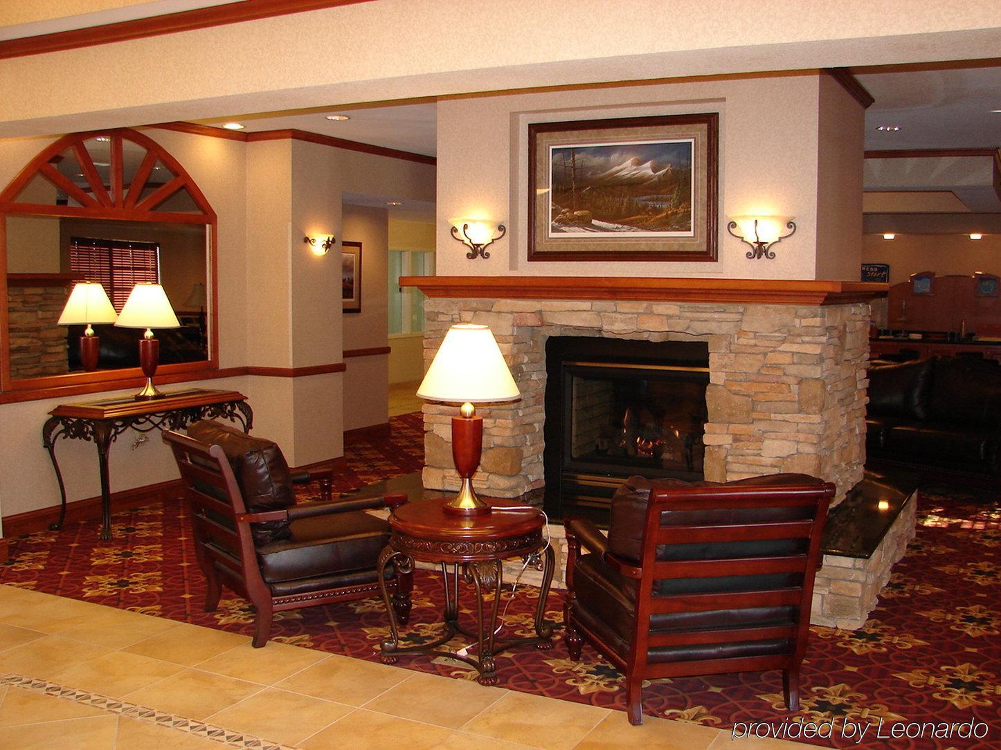 Holiday Inn Express Hotel & Suites Fort Collins By Ihg Interior photo
